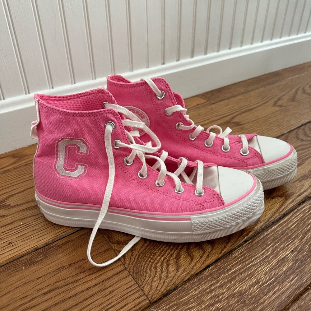 Chuck Taylor All Star Lift Platform Retro Varsity